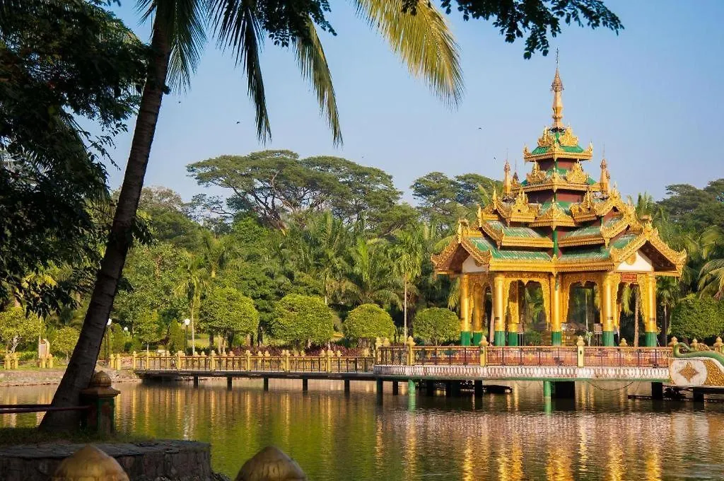 Yangon Urban Hotel